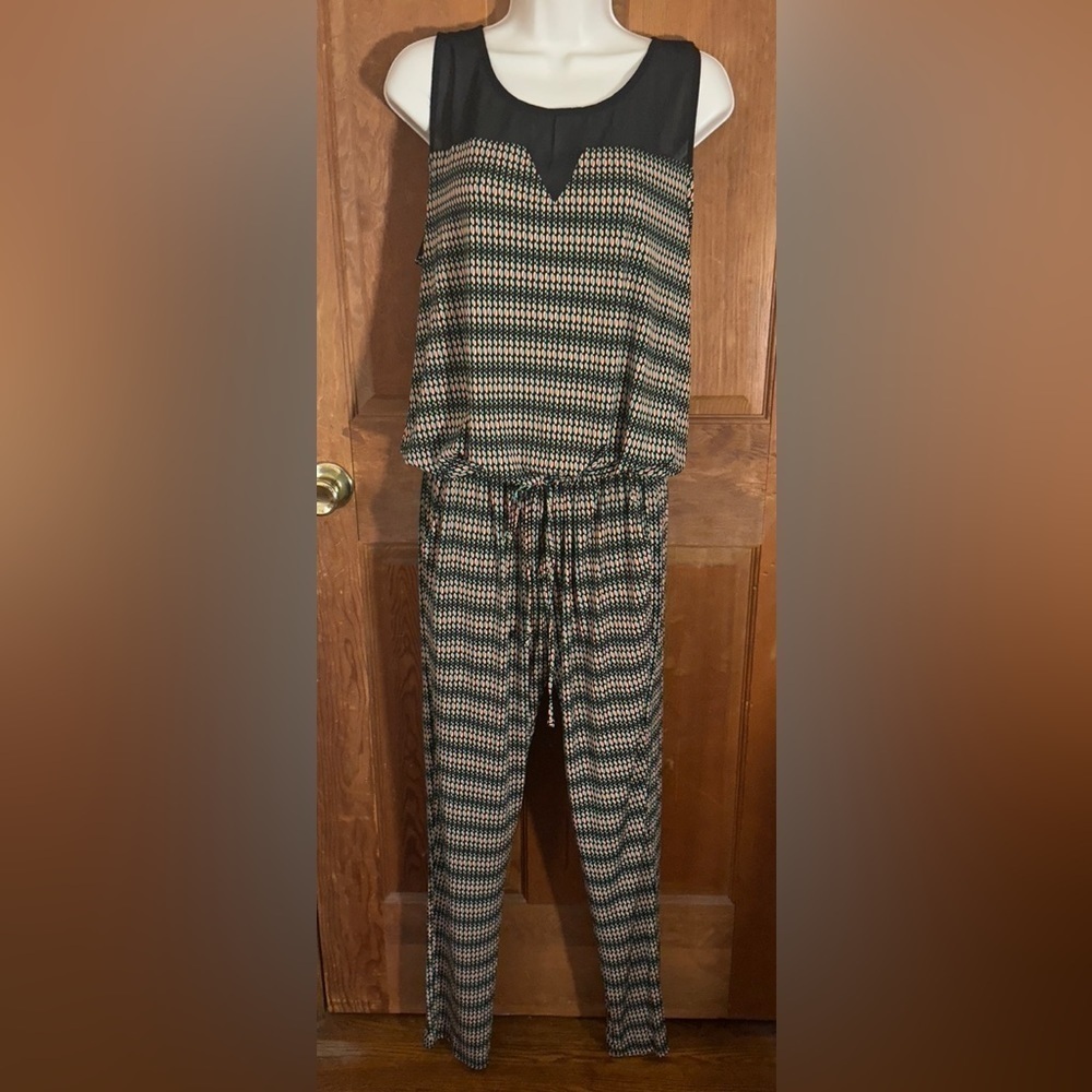 BCBG Maxazaria Jumpsuit with Pockets Color: Back to the 70 Size Large